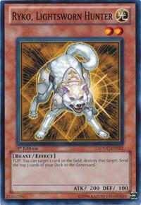 Ryko, Lightsworn Hunter - Structure Deck: Dragons Collide YuGiOh trading card