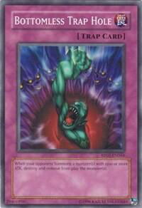 Bottomless Trap Hole - Retro Pack 2 (RP02) #RP02-EN064 - Common / Short Print YuGiOh Trading Card