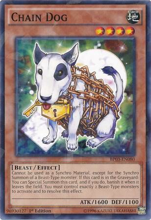 Chain Dog (Shatterfoil) trading card from Battle Pack 3: Monster League Chain Dog (Shatterfoil) - Battle Pack 3: Monster League YuGiOh trading card